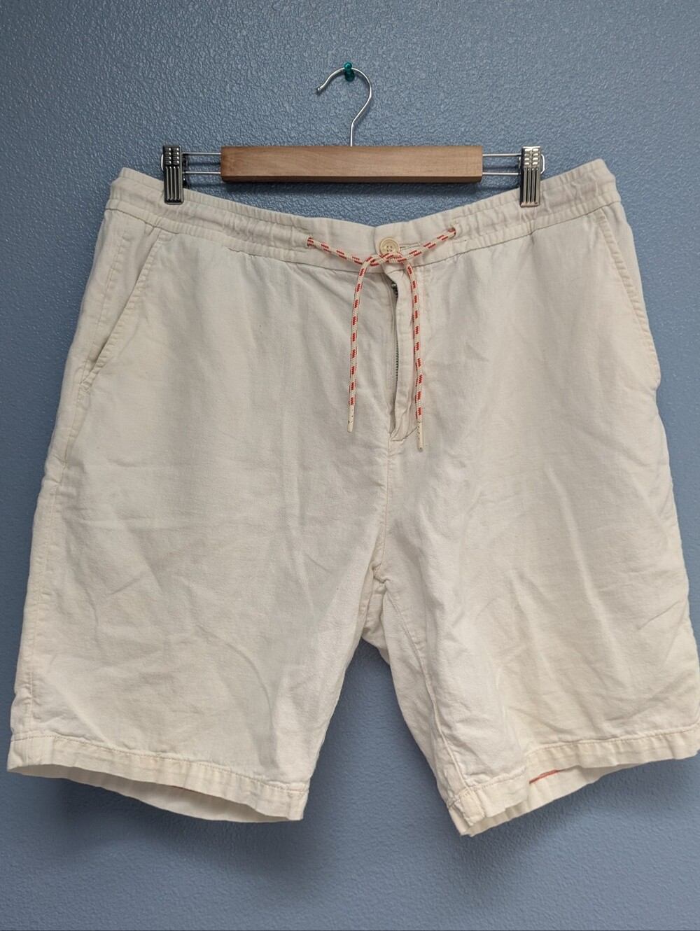 Scotch and Soda Men's Essentials Fave Cotton Linen Regular-Fit Shorts